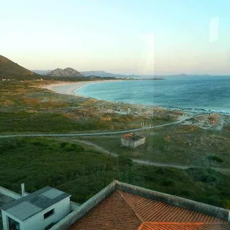 Daire N4 Al Lado Del Faro De Larino Carnota